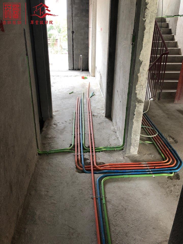 新世紀領居在建工地之水電